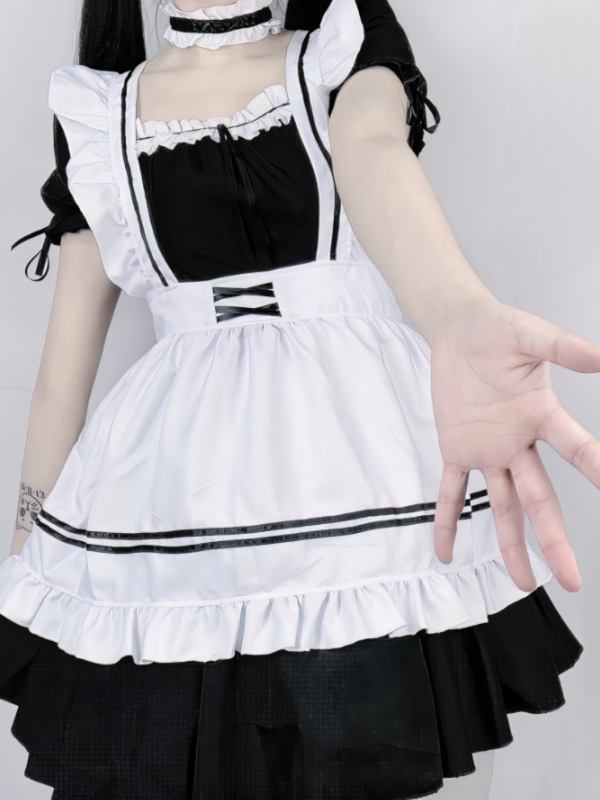Puffflyl dress + apron