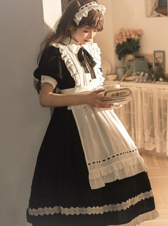 Front ribbon lantern long sleeve maid dress + frill big ribbon apron