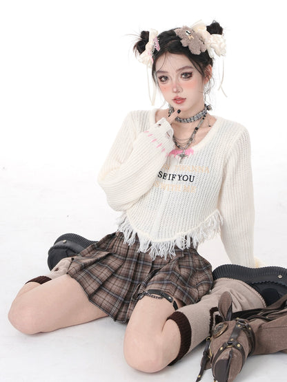 Alphabet Stitch y2k Short Tassel Knit