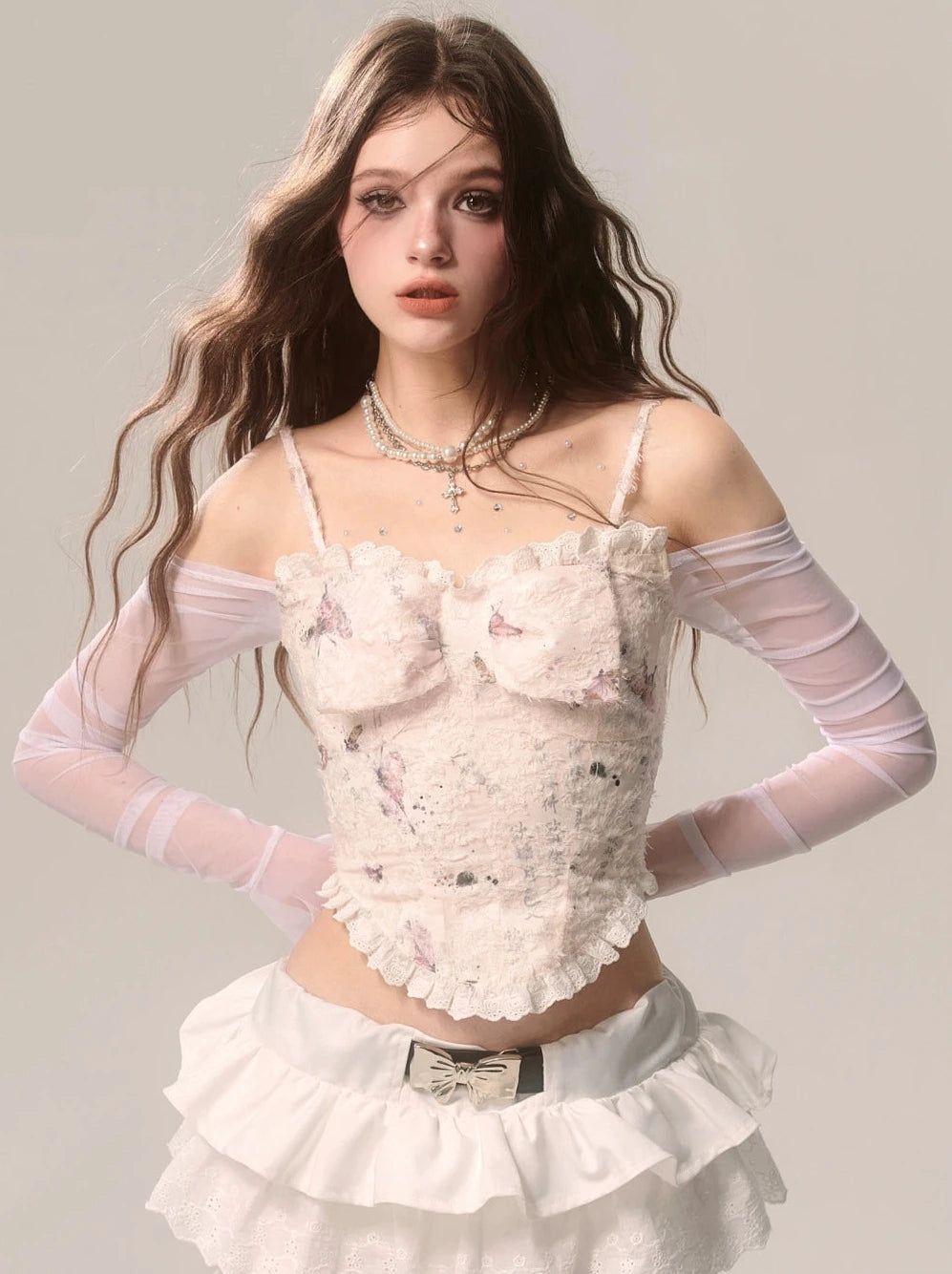 Fragrance Flower Appliquot Suspender One Shoulder Sheer Sleeve Top