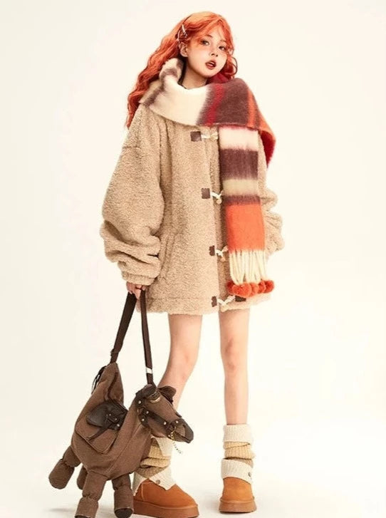 Retro Horn Butterfly Letter Loose Boa Coat