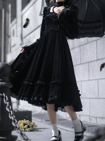 Black Swan French Retro Square Collar Velvet Elegant Dress + Belt + Ribbon [Reserved Item].