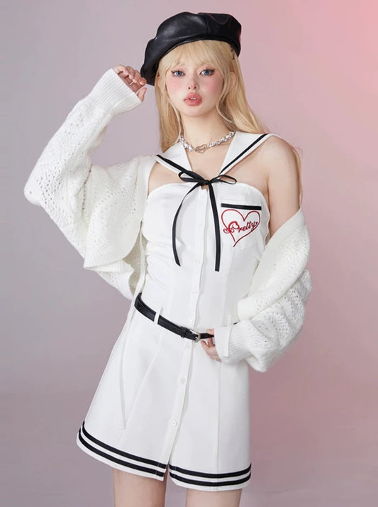 セーラーストーリーホルターネイビーカラーバックレスベルトドレス