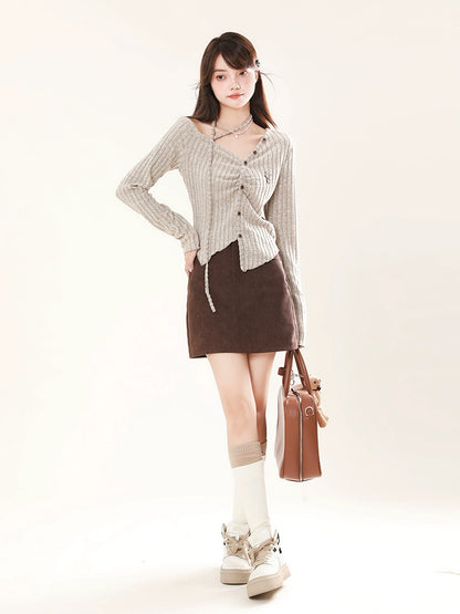 Butterfly Niche Design Slim V Neck Strap Knit