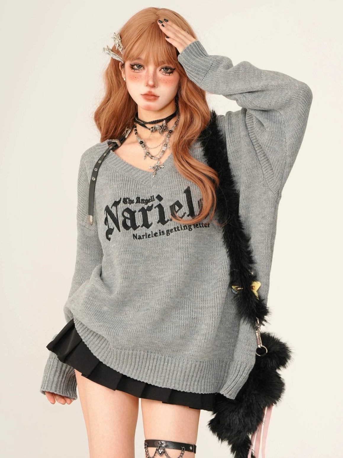 Lazy Style Letter V-Neck Loose Knit [Reserved Item