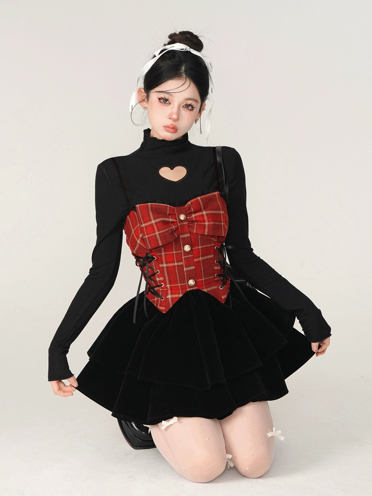 Check Side Lace-Up Skirt + Open Heart Knit [Reserved Item