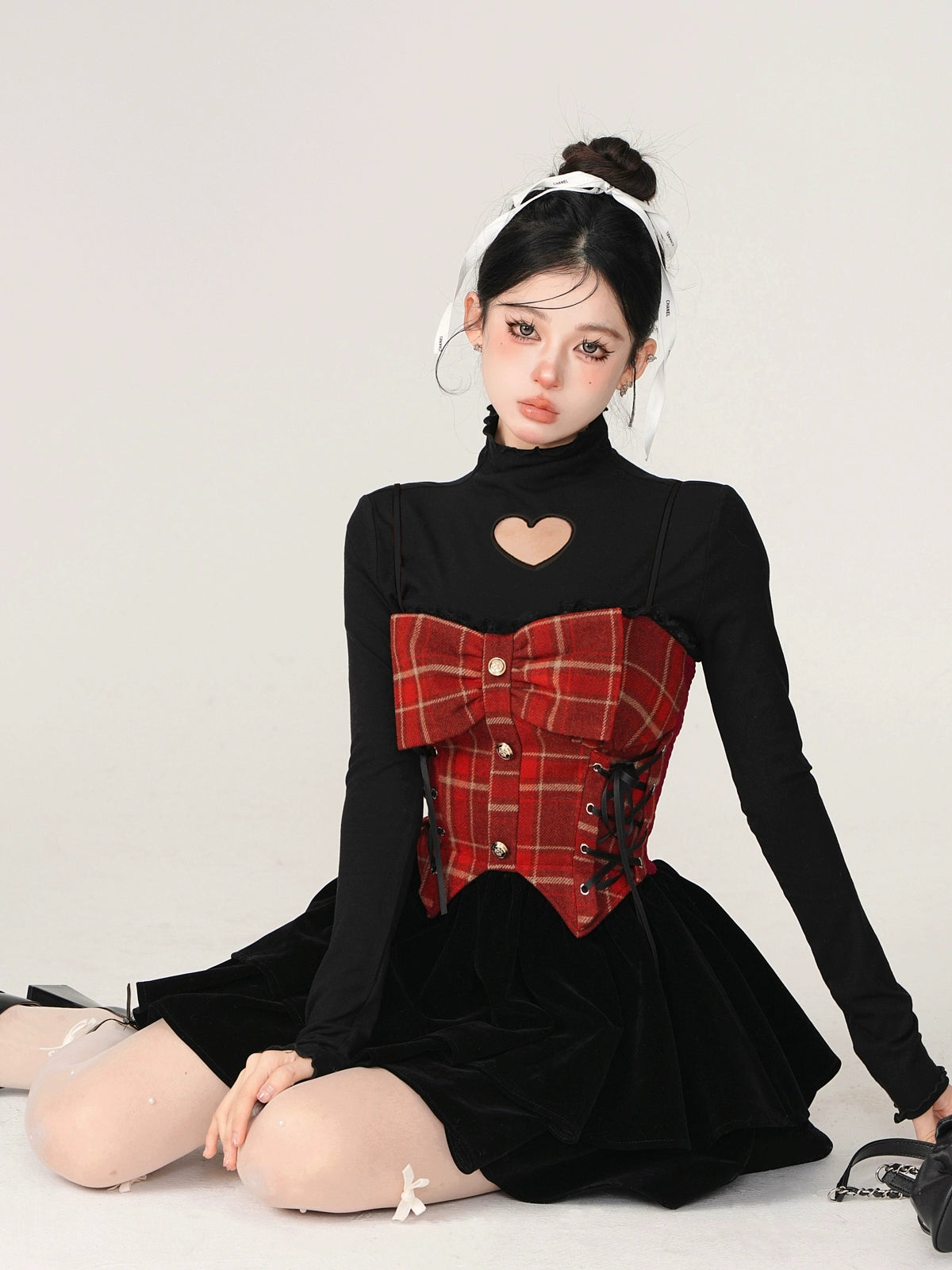 Check Side Lace-Up Skirt + Open Heart Knit [Reserved Item