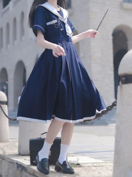 College Style Sailor Collar Pleated Dress