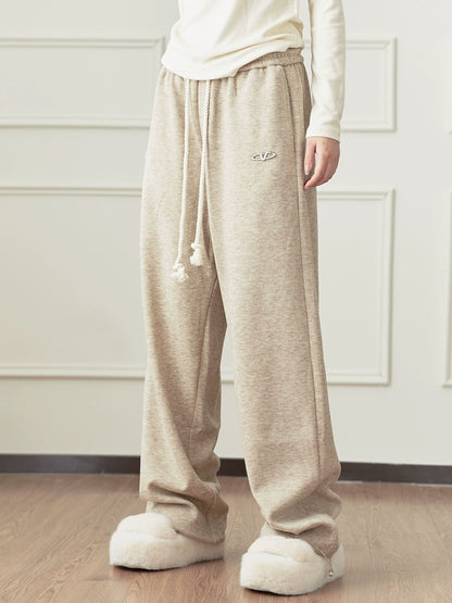 One-point logo loose sweat pants