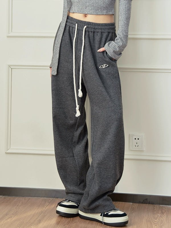 One-point logo loose sweat pants