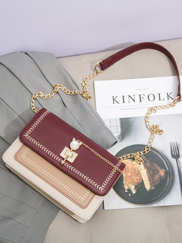 Embroidery chain shoulder bag