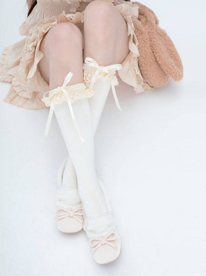 Lace ribbon white socks