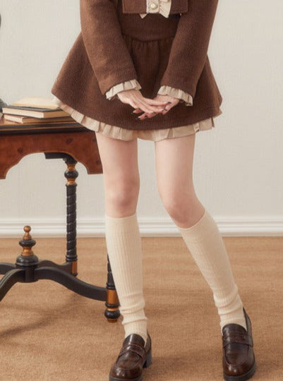 Short coat frill layer skirt setup