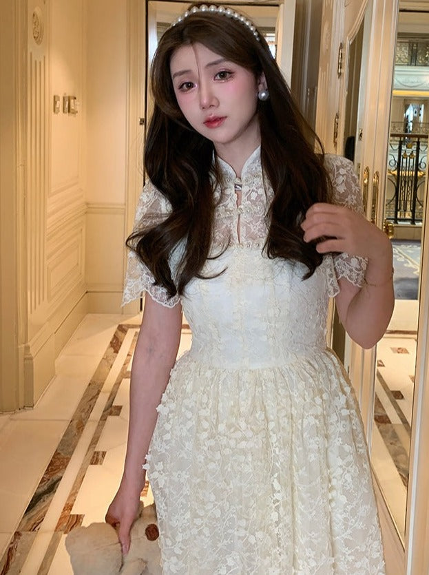 White lace buckle China dress