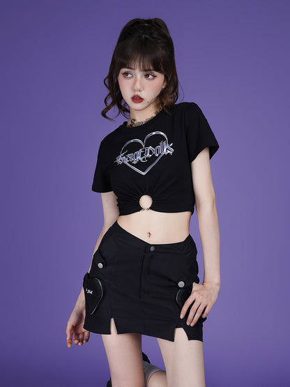 Metal point zip heart slit short pants