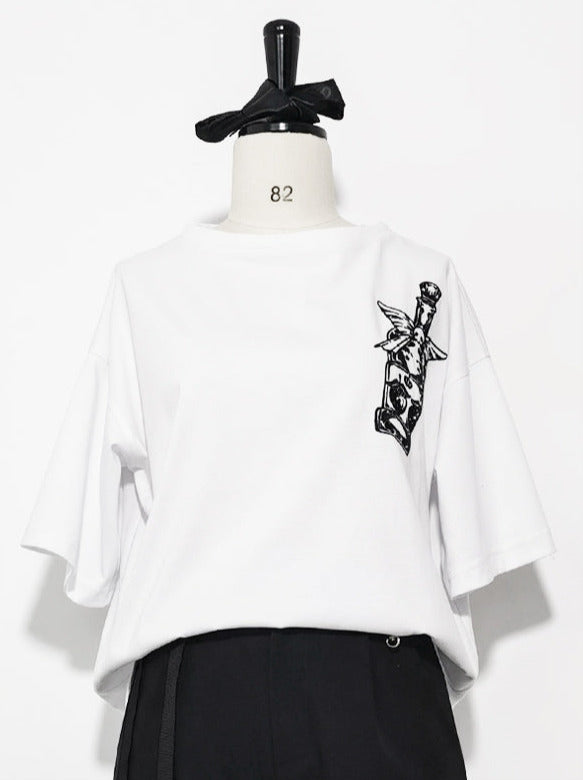 サマーホワイトエンブロイダリールーズTシャツ