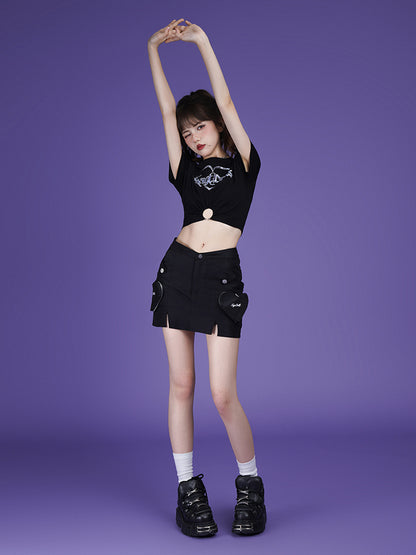 Metal point zip heart slit short pants