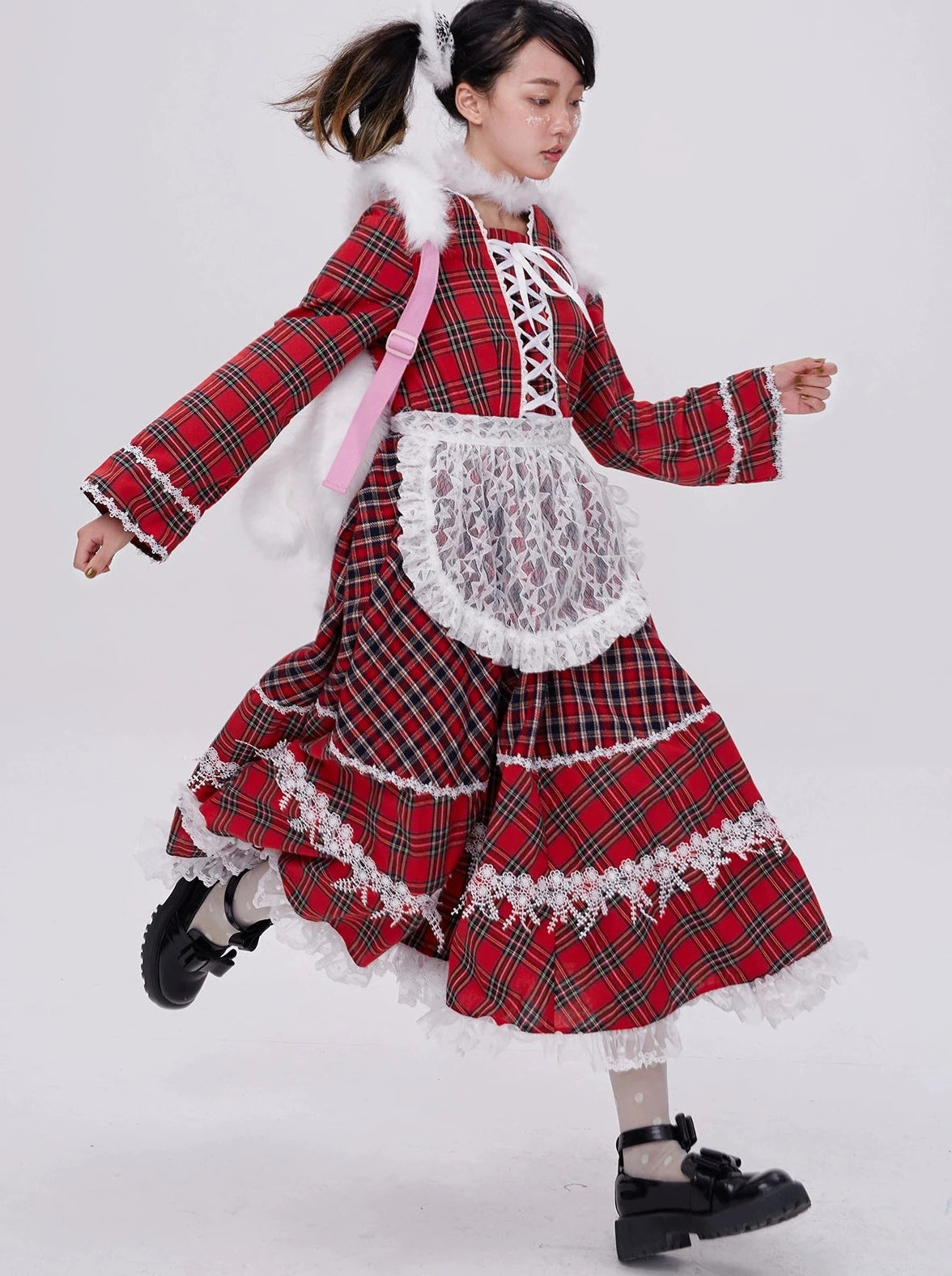 Robe de fille rétro à carreaux et à lacets