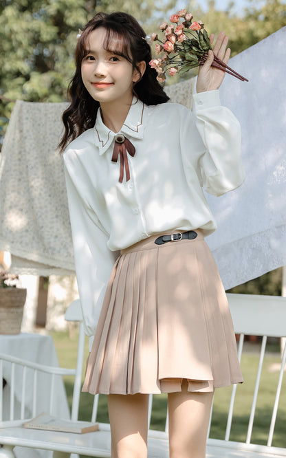 Antique blouse + pleated skirt + jacket setup