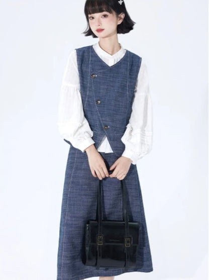 Shallot-cut blue linen denim vest + denim skirt