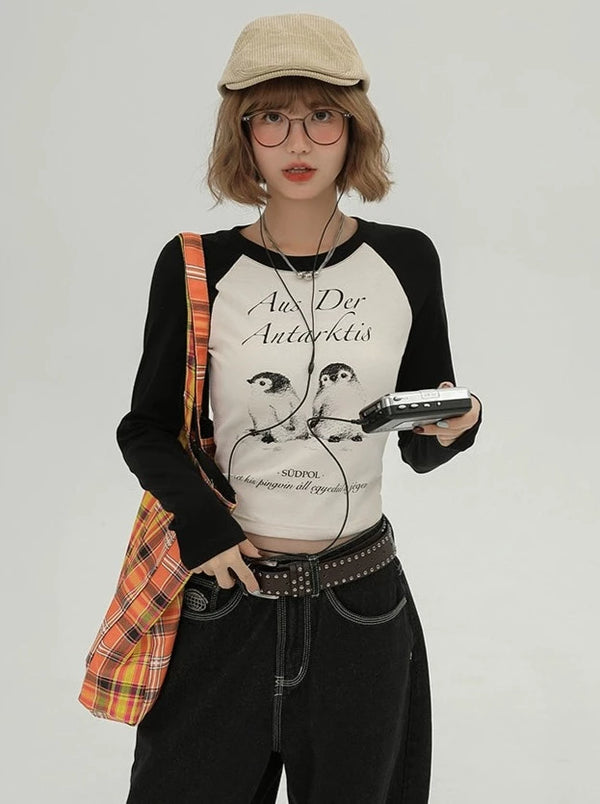 ラウンドネックラグランスリーブペンギンTシャツ