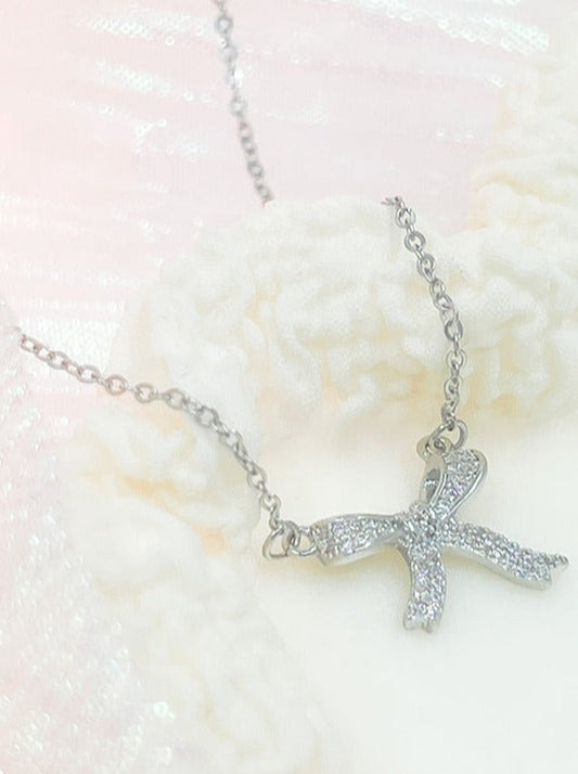 シャイニングエレガントリボンネックレス