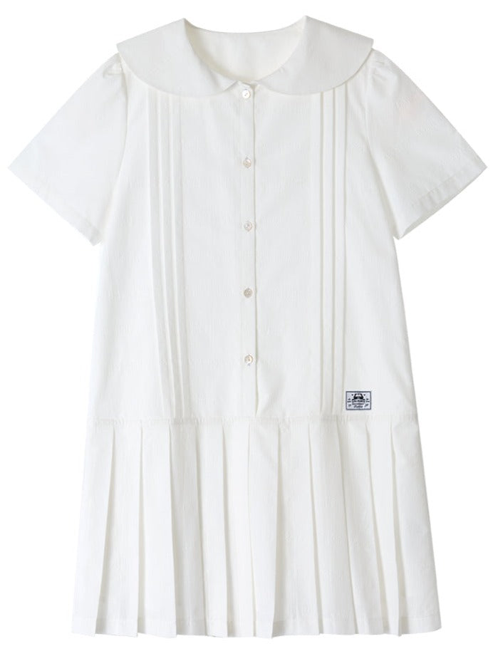 Robe chemise plissée à col poupée