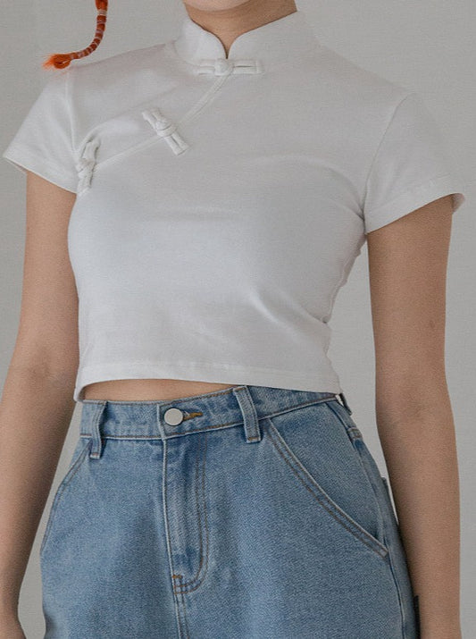 Treat Girl Bread Button Small Top T-shirt