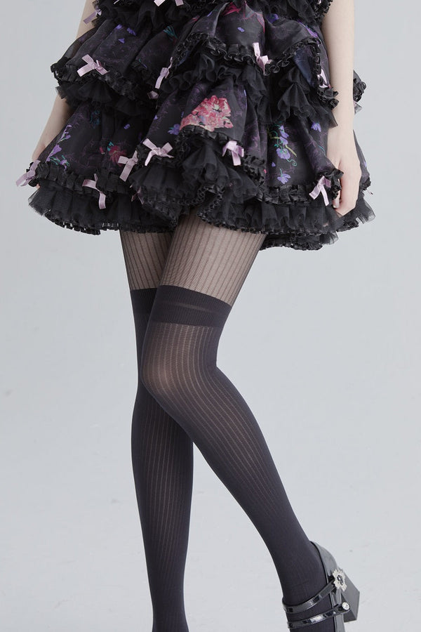 スイートシアーニーハイソックス