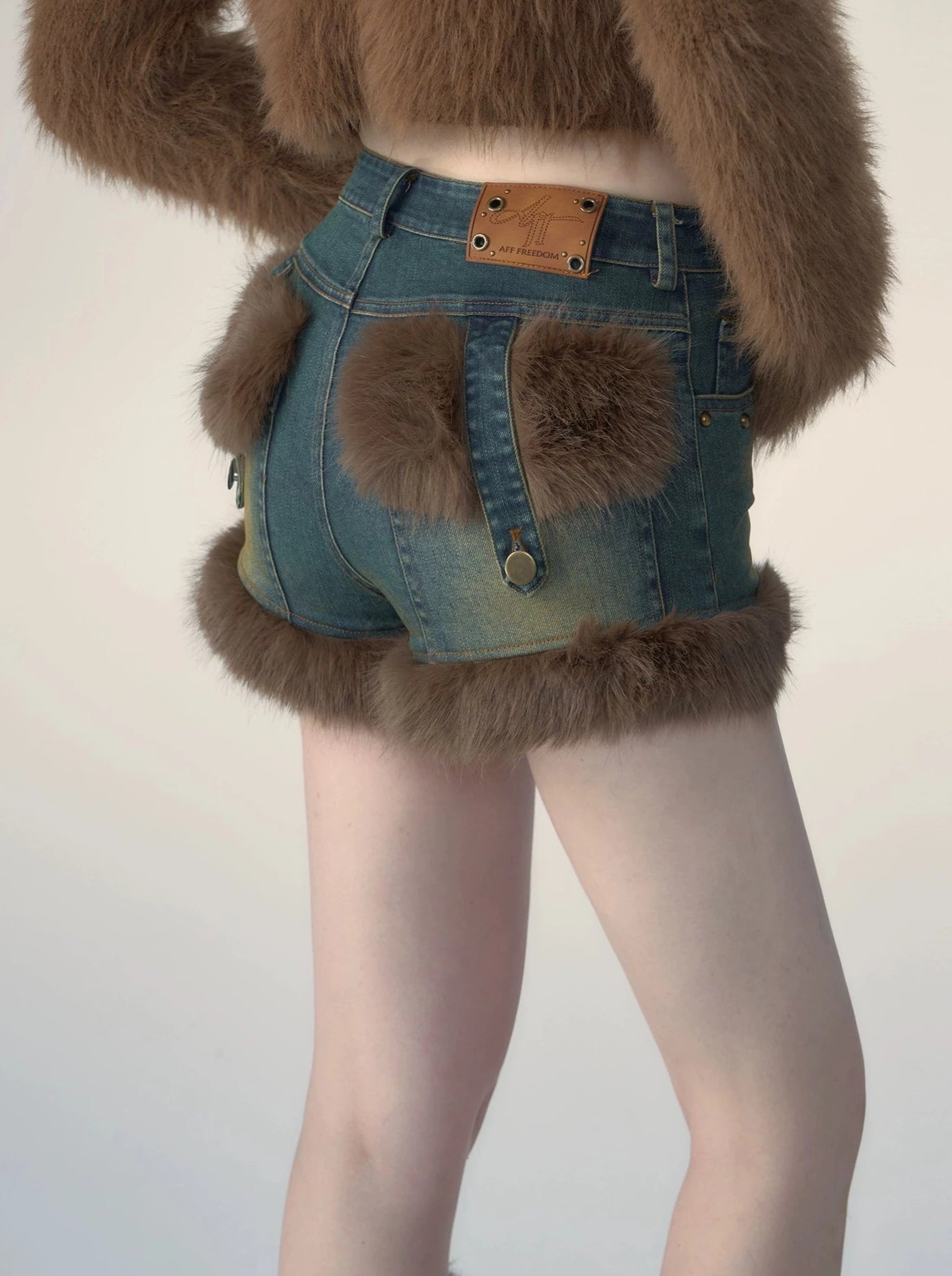 Fur pocket design short retro denim pants