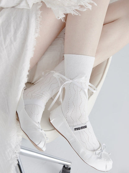 Pure White Suite Ribbon Socks