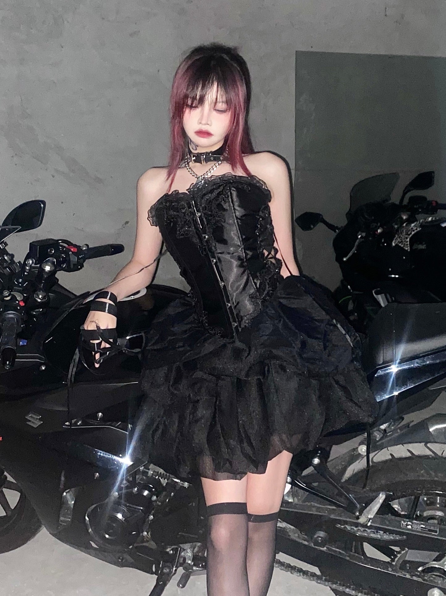 Cool Spicy Black Lace Up Viste + Tulle Skirt