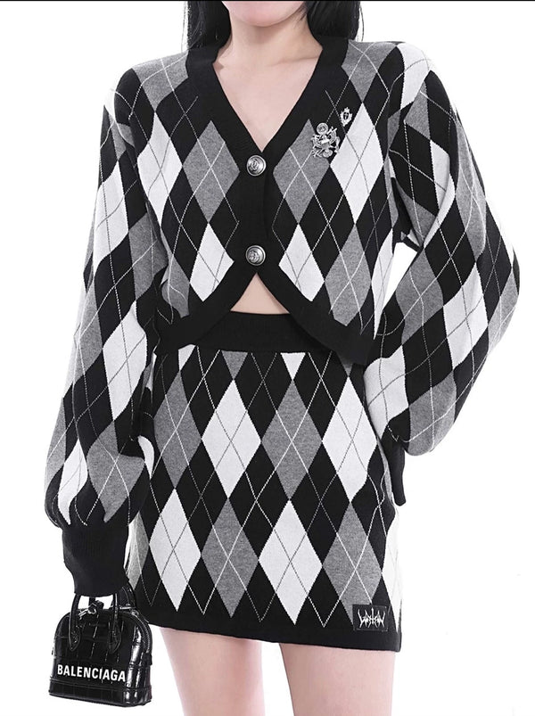 Spicy Retro Loose Slim Argyle Knit Suit Setup