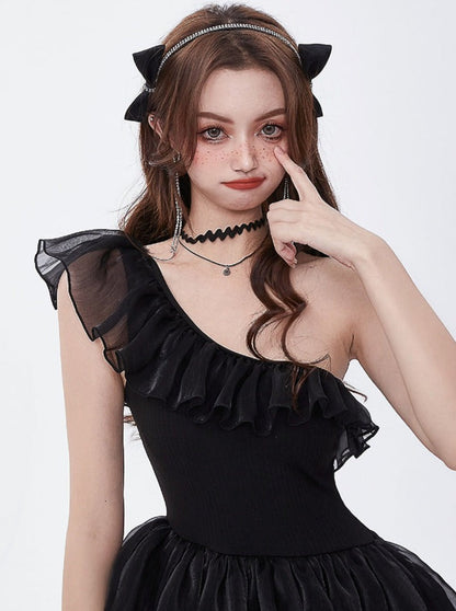 One -shoulder frill black cover One -piece swimsuit