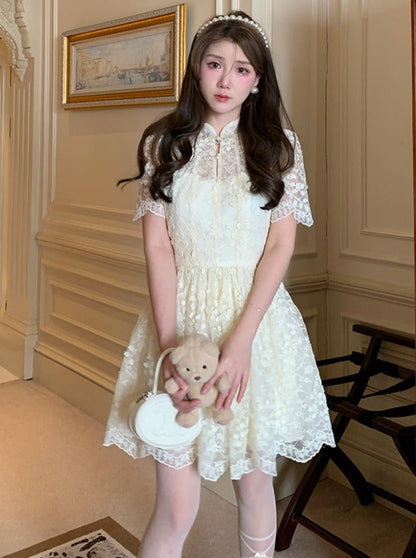 White lace buckle China dress