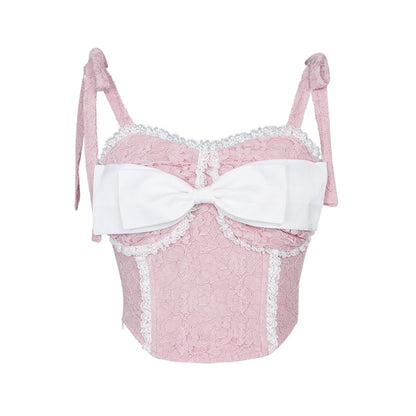 Camisole en dentelle avec ruban rose ballet