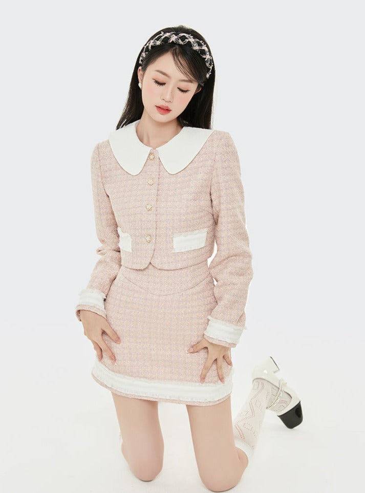 Milk Sweat short jacket + high waist A line skirt