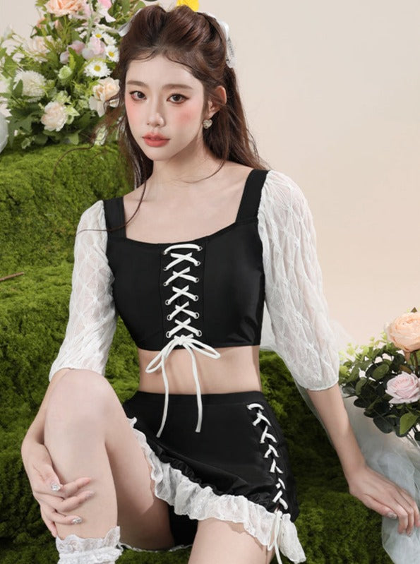 Monochrome lace separate lace -up swimsuit