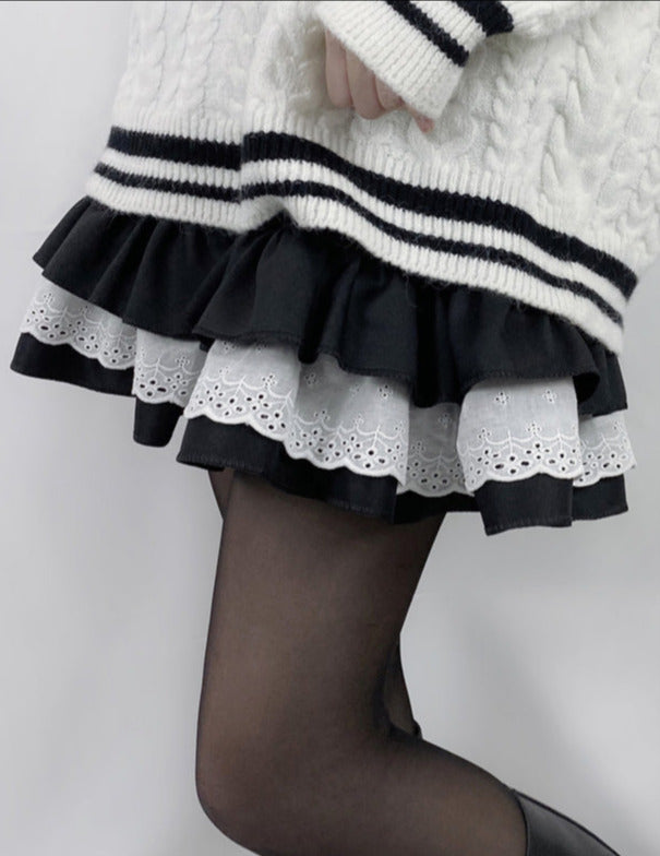 Lace tiered A-line skirt