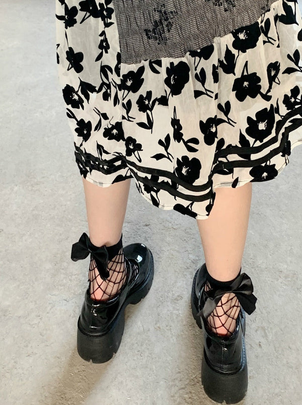 Fish net back ribbon socks