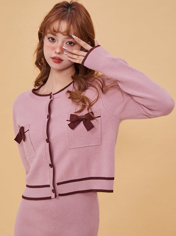 Costume écharpe jupe cardigan ensemble