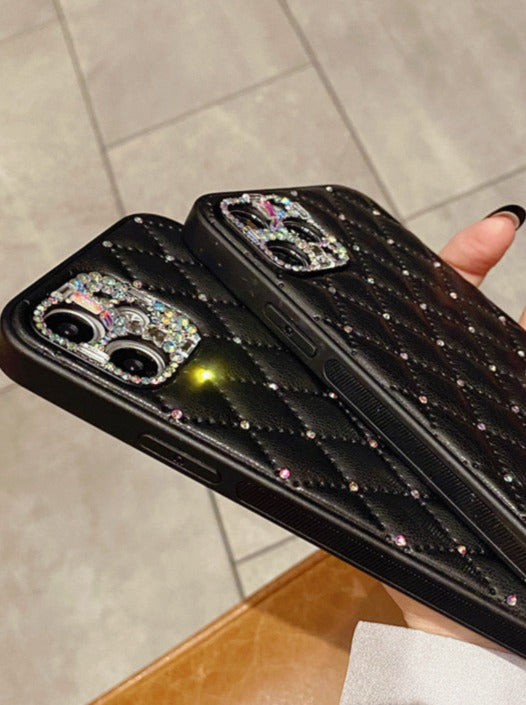 Quilting rhinestone smartphone case