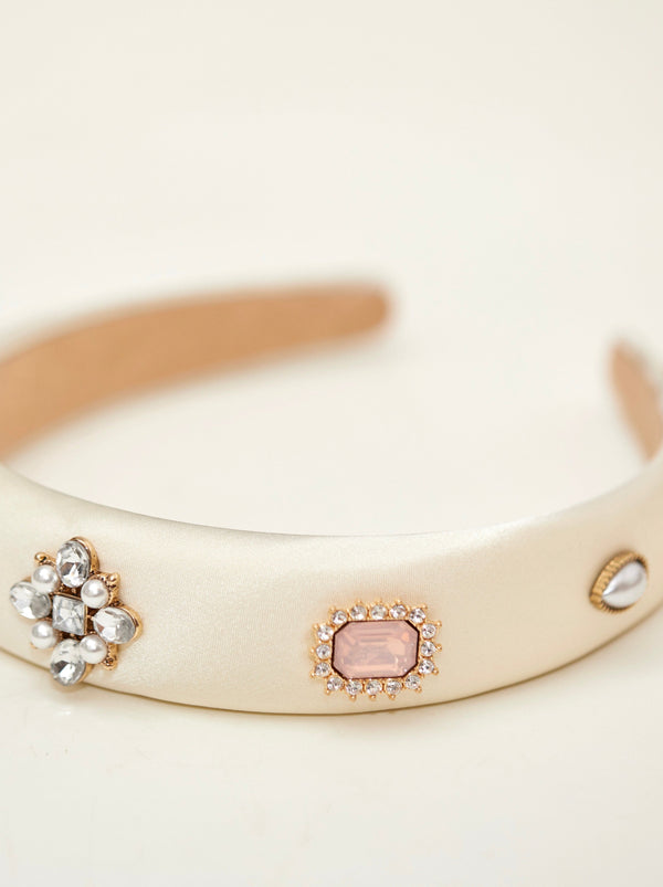 Anti Krinstone Satin Pearl Cathasha