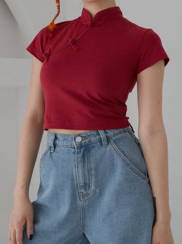 Treat Girl Bread Button Small Top T-shirt