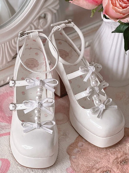 White Tide Riming Ribbon Pearl Shoes