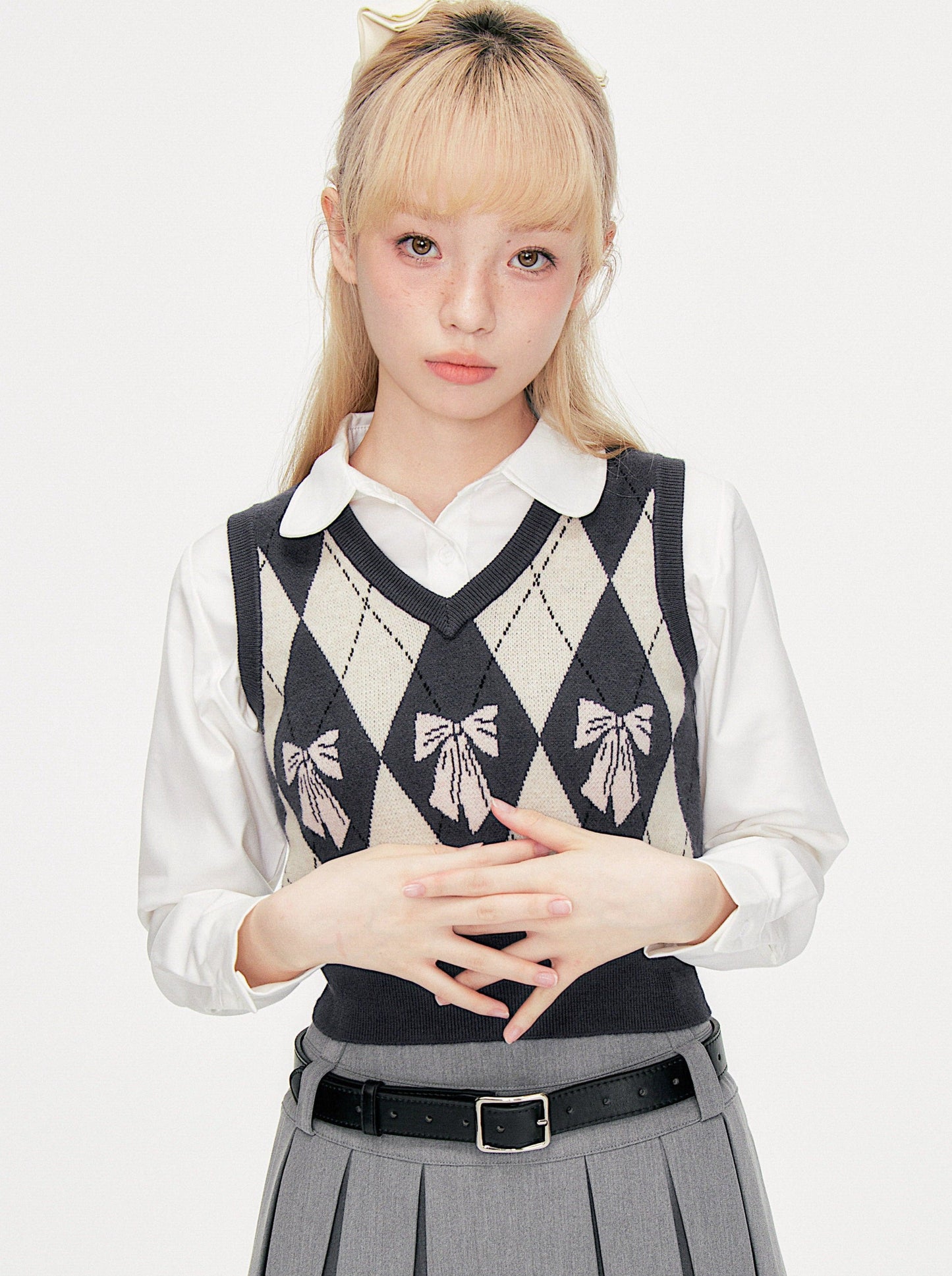 Ribbon short sweater vest