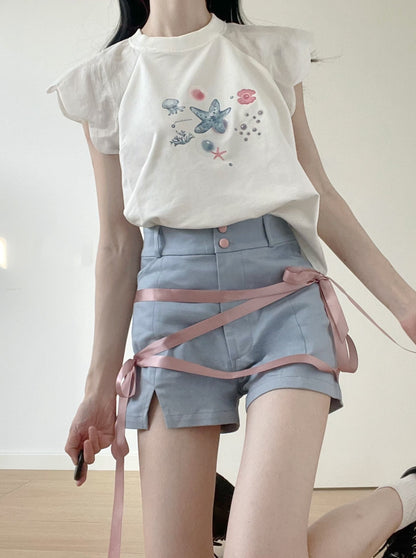 Shell sleeve top + lace-up overalls + ribbon pants