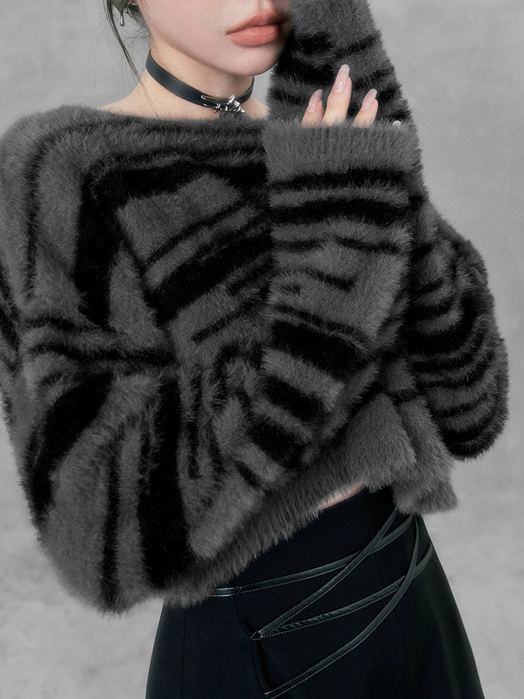 Striped Mink Velvet Pullover Short Knit Sweater