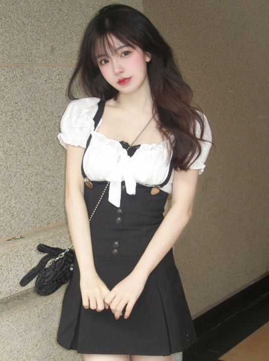 One shoulder puff sleeve + suspender skirt