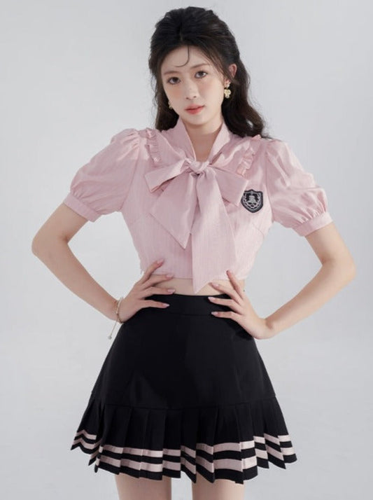 Sweet ribbon blouse + line skirt